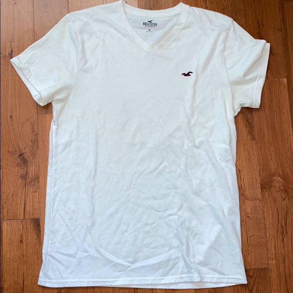 Hollister plain white t